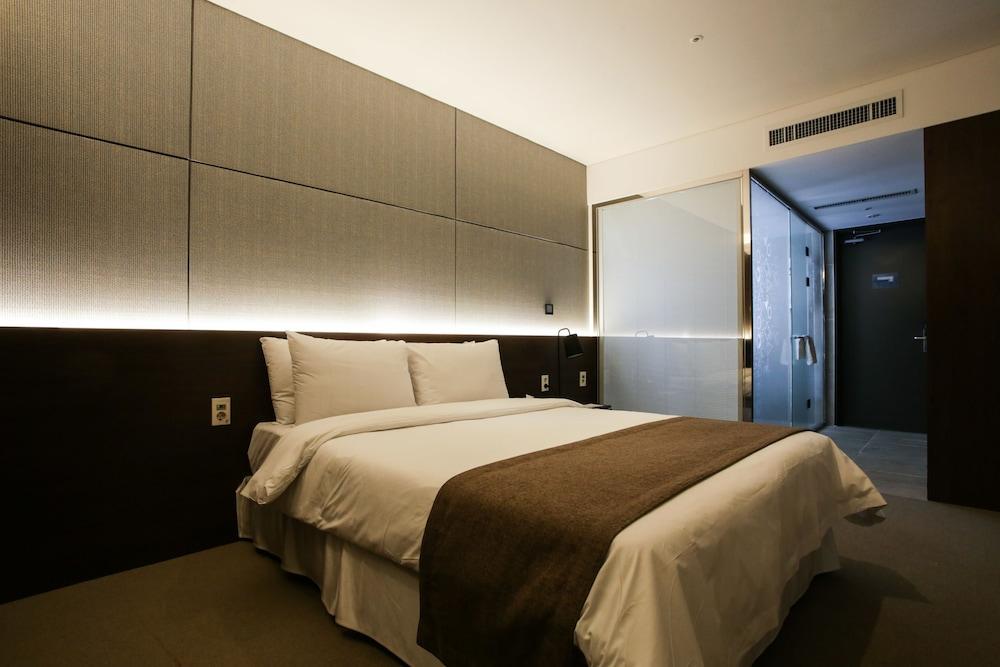 M Stay Hotel Gyeonggi Giheung ยงอิน ภายนอก รูปภาพ